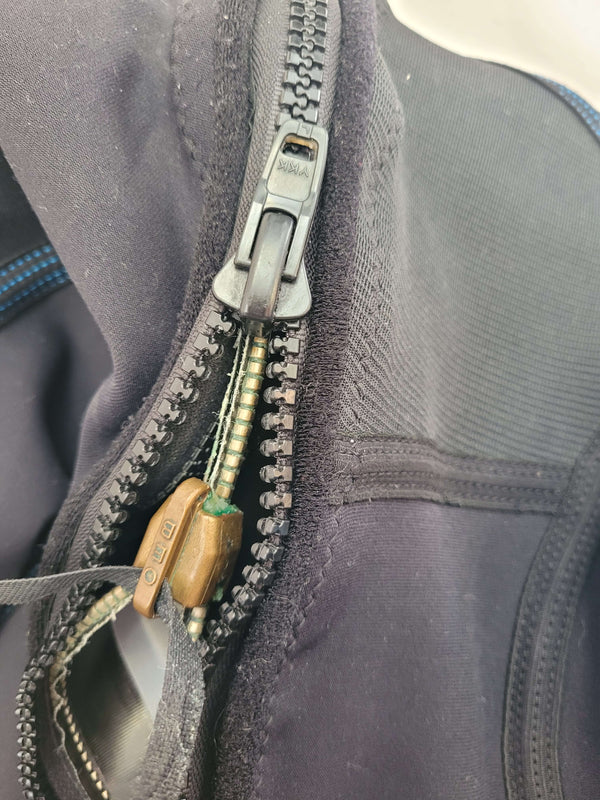 AquaLung Fusion Bullet Drysuit Total Package w/ Extra's "S"