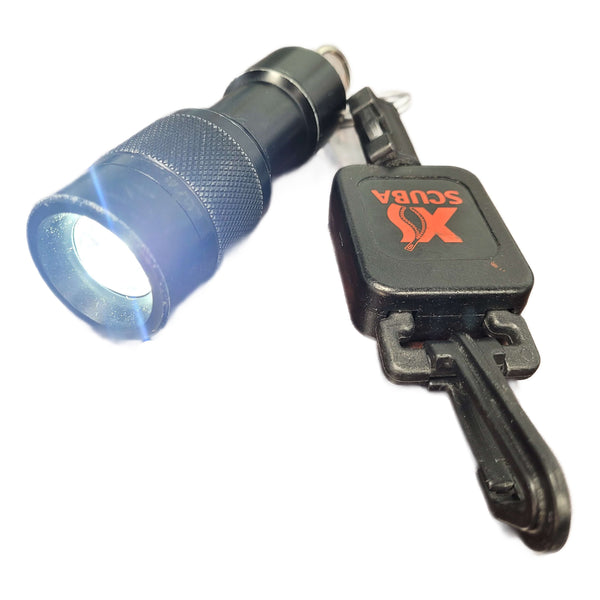 Big Blue AL-1 x 5 LED 350 Lumen Dive Light and Retractor