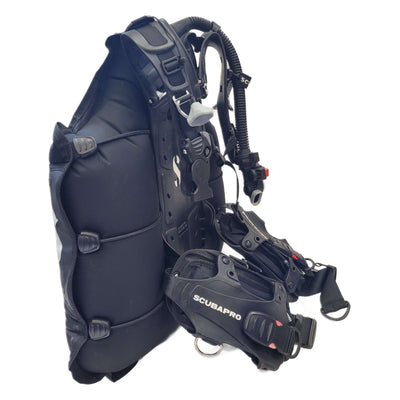 Scubapro Hydros Pro BCD with Bag NEVER USED "M"