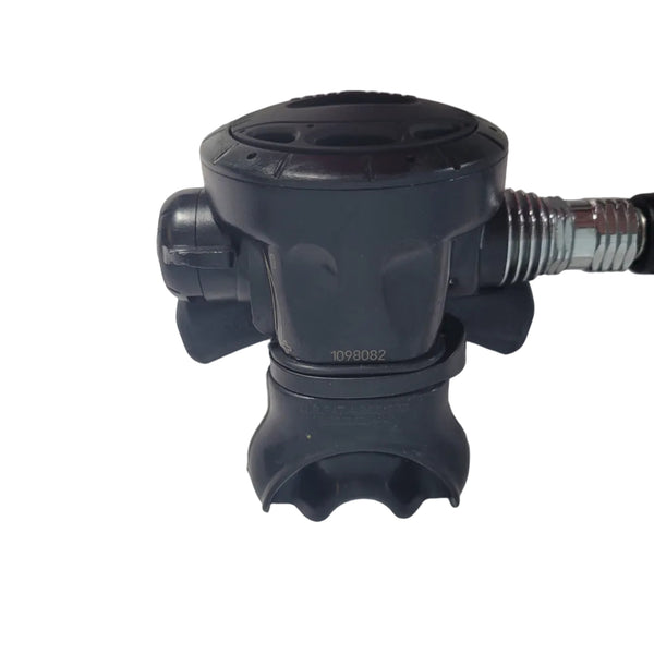 AquaLung Titan Ist and 2nd Stage Regulator