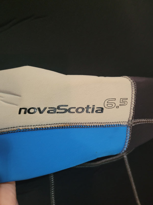 ScubaPro Nova Scotia 6.5mm Semi Drysuit