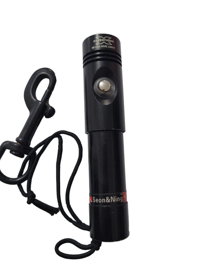 Adventure X M1200 Dive Light Strobe