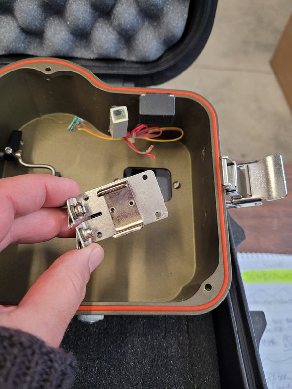 Doskocil Underwater Video Housing by Gates Underwater Products, w/Air Tight Hard Case - Eastern Sports