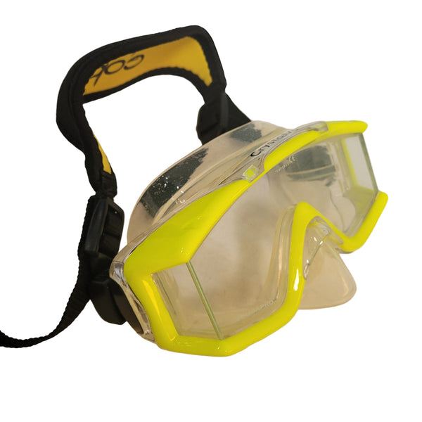 ScubaPro Crystal Vu Dive Mask and Case