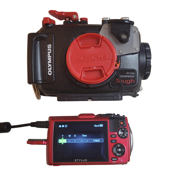 Olympus Tough TG-4 UW Camera &PT-056 Housing Bundle