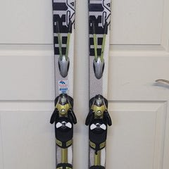 Salomon Ski's Crossmax X9P-L185 w/ S810 Bindings and 50" Poles