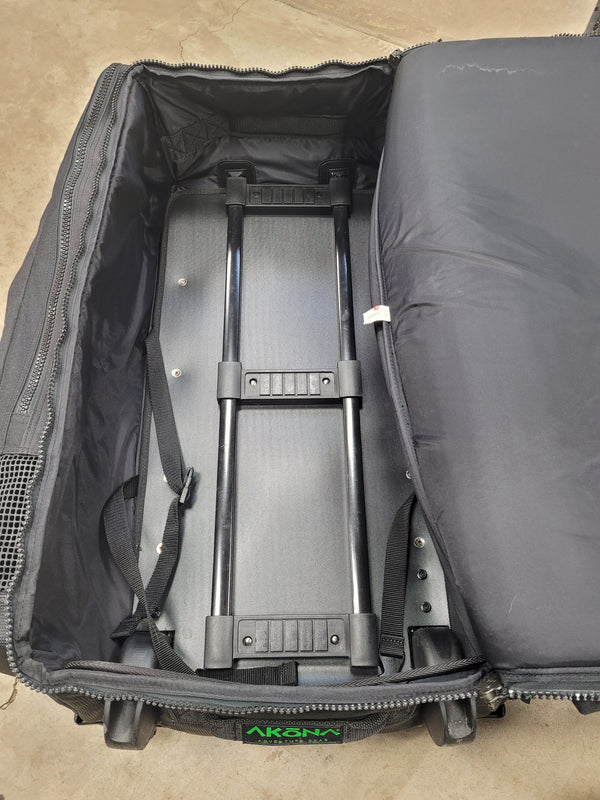 Akona Wheeled Travel Gear Suitcase