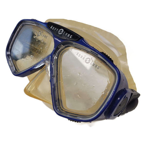 AquaLung Quartz 2 Dive Mask and Case