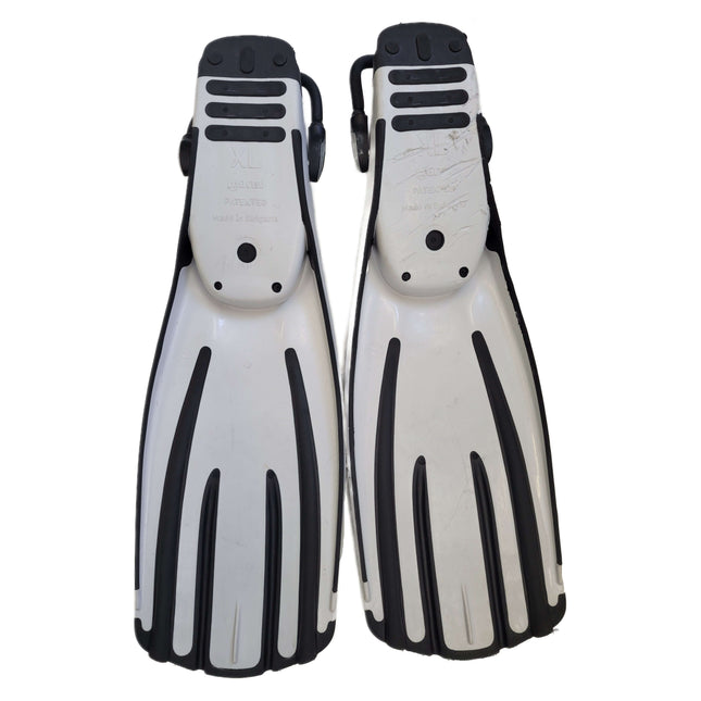 Mares Avanti Quattro + Dive Fins "XL"