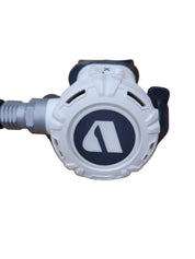 Apeks XL4 DIN Regulator White w Poseidon Yoke Converter