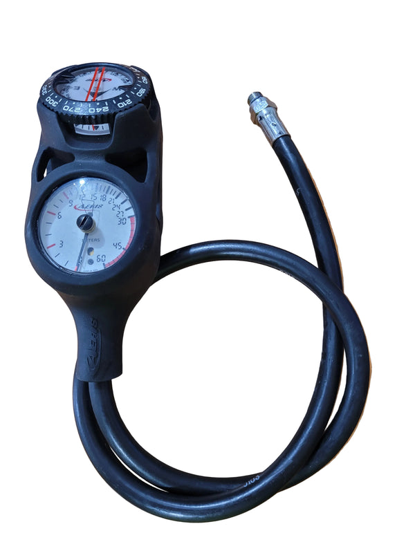 Aeries 3 Gauge Dive Console