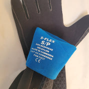 Bare 3mm Protekt Dive Gloves