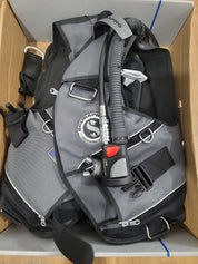ScubaPro Classic Plus BCD with Air 2
