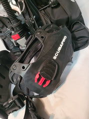 ScubaPro Hydros Pro BCD with Air 2