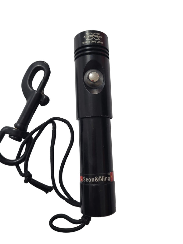 Adventure X M1200 Dive Light Strobe