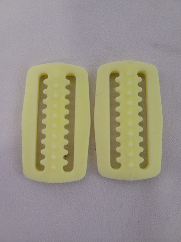 Rounded Edge Plastic Flat Sliders (Set of 2) for Scuba - Eastern Sports